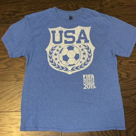 WMNT USA national team States top tee t shirt L World Cup  2015 FIFA Canada - Picture 1 of 2